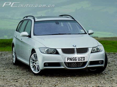 寶馬 335i M 運(yùn)動(dòng)旅行車(chē) 圖片 大圖 桌面
